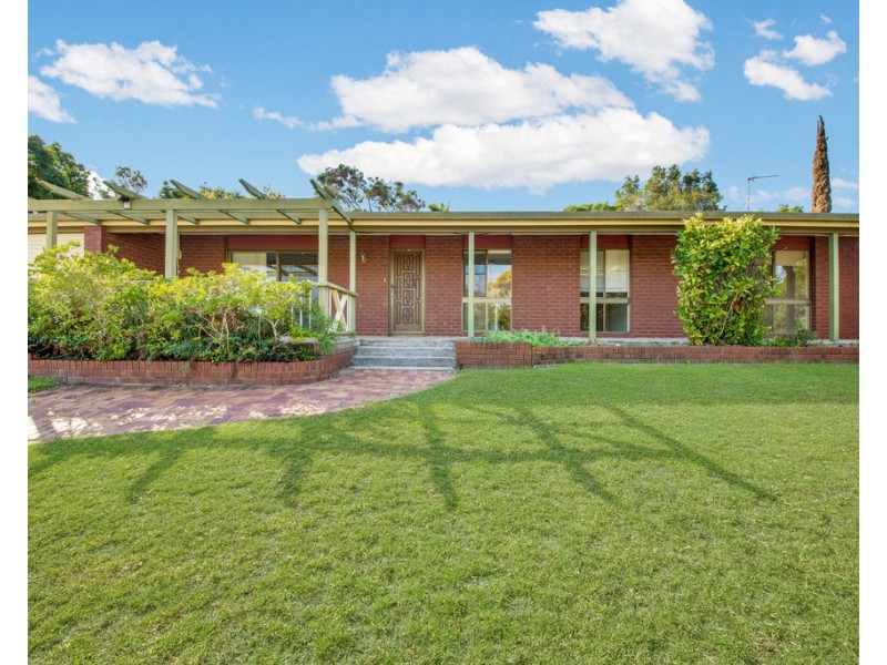 25 Apollo Drive, Clinton QLD 4680