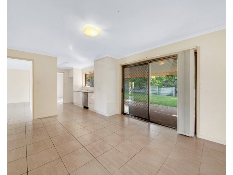 25 Apollo Drive, Clinton QLD 4680