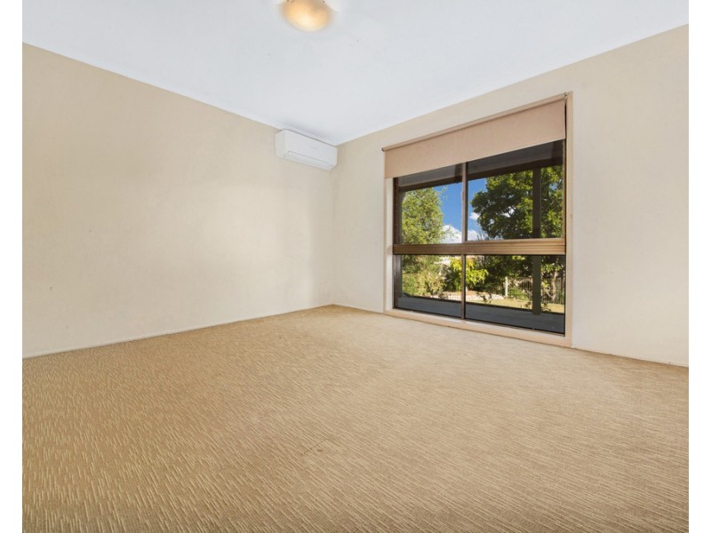 25 Apollo Drive, Clinton QLD 4680