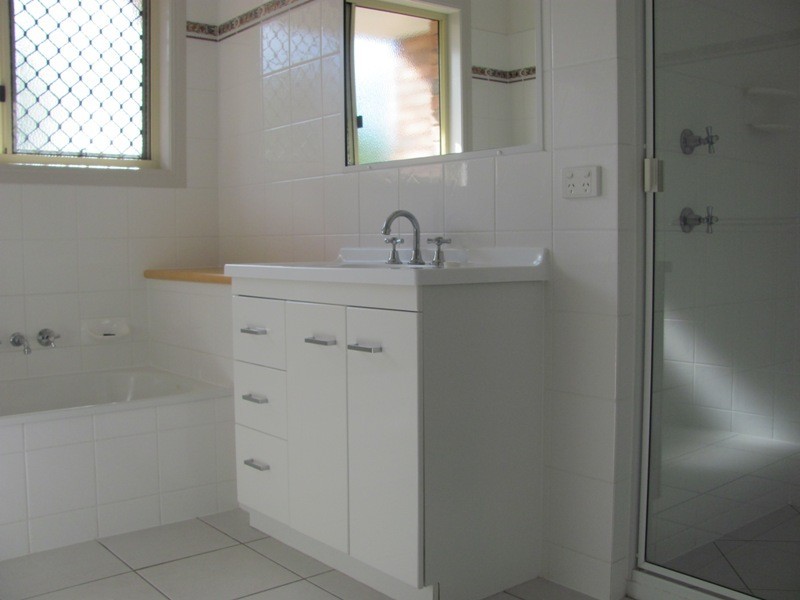 34 Longreach Court, Tannum Sands QLD 4680