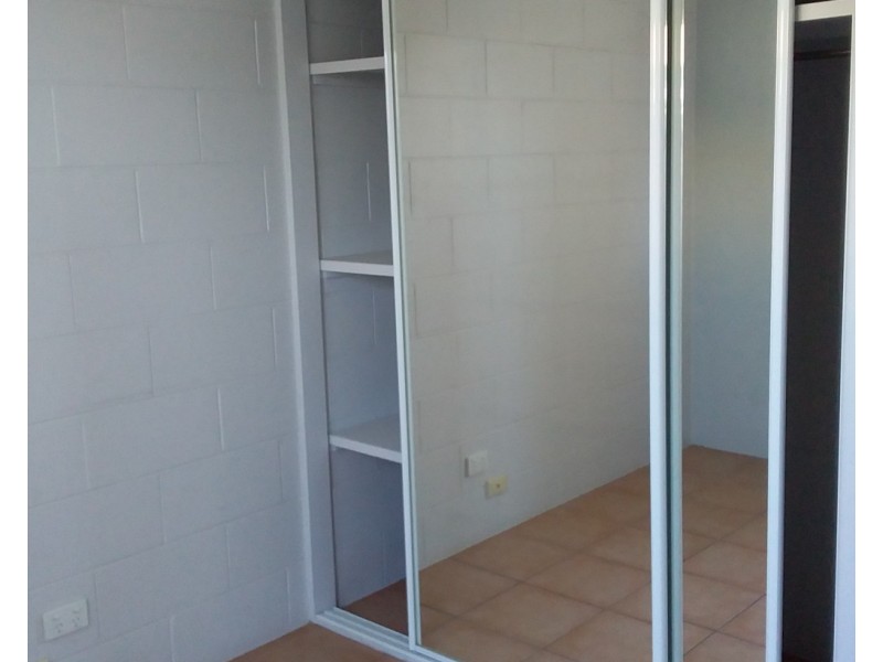 2/29 Off Street, Gladstone QLD 4680