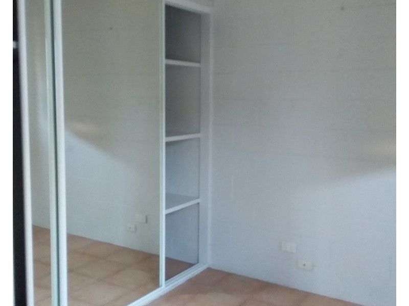 2/29 Off Street, Gladstone QLD 4680
