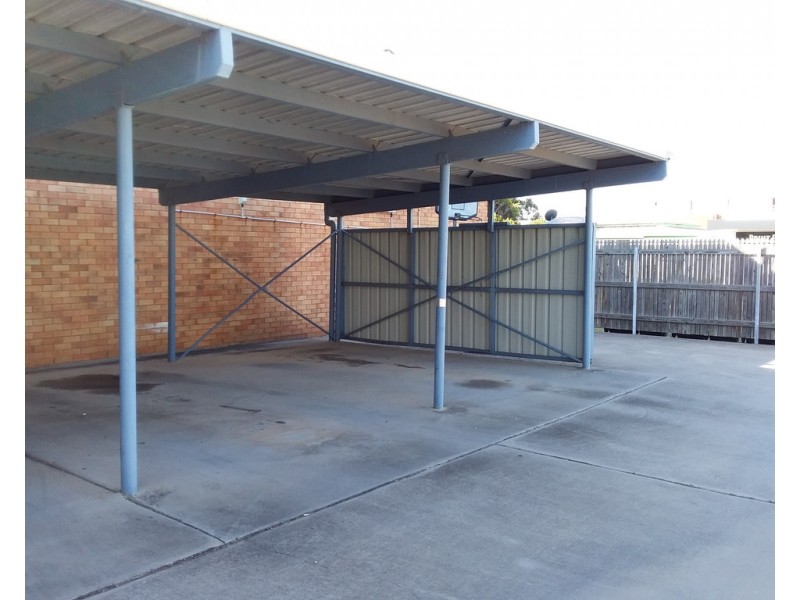 2/29 Off Street, Gladstone QLD 4680