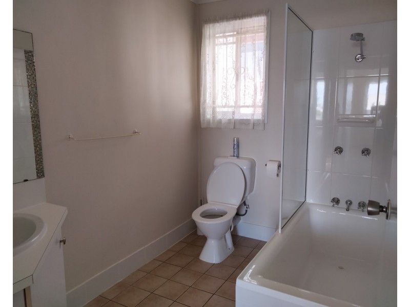 6/71 Off Lane, South Gladstone QLD 4680