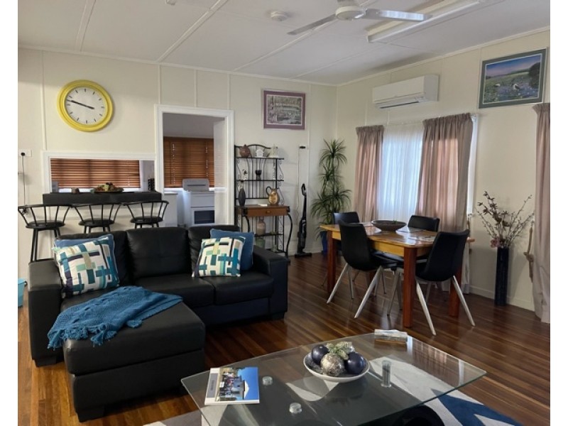 19 BALFOUR STREET, Mount Larcom QLD 4695