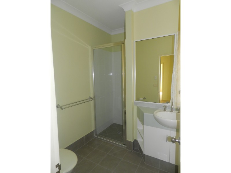 7/7 Pacific Court, Kin Kora QLD 4680