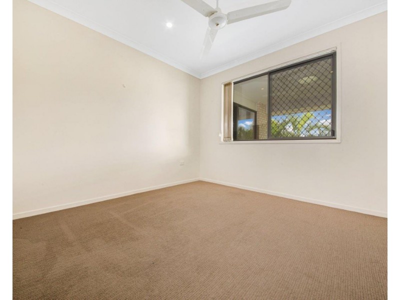 27 Beaver Avenue, South Gladstone QLD 4680