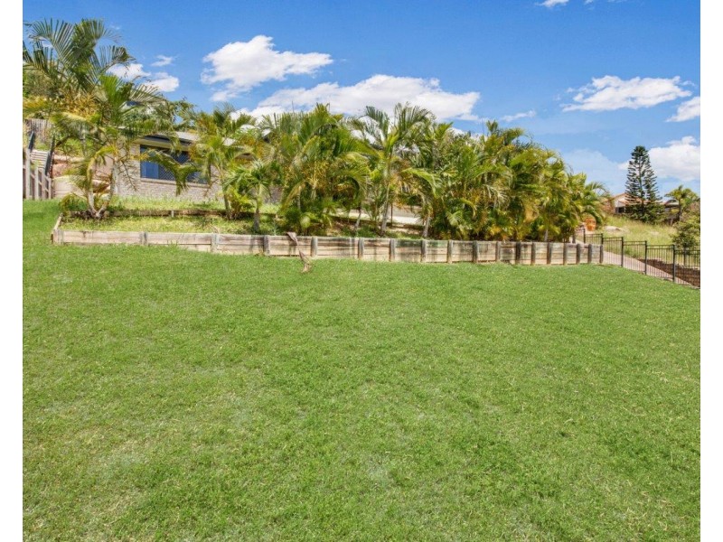 27 Beaver Avenue, South Gladstone QLD 4680