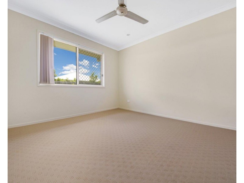 16 Creekview Drive, New Auckland QLD 4680