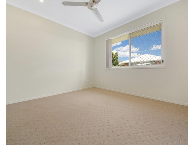 16 Creekview Drive, New Auckland QLD 4680