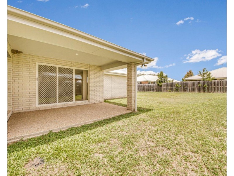 16 Creekview Drive, New Auckland QLD 4680