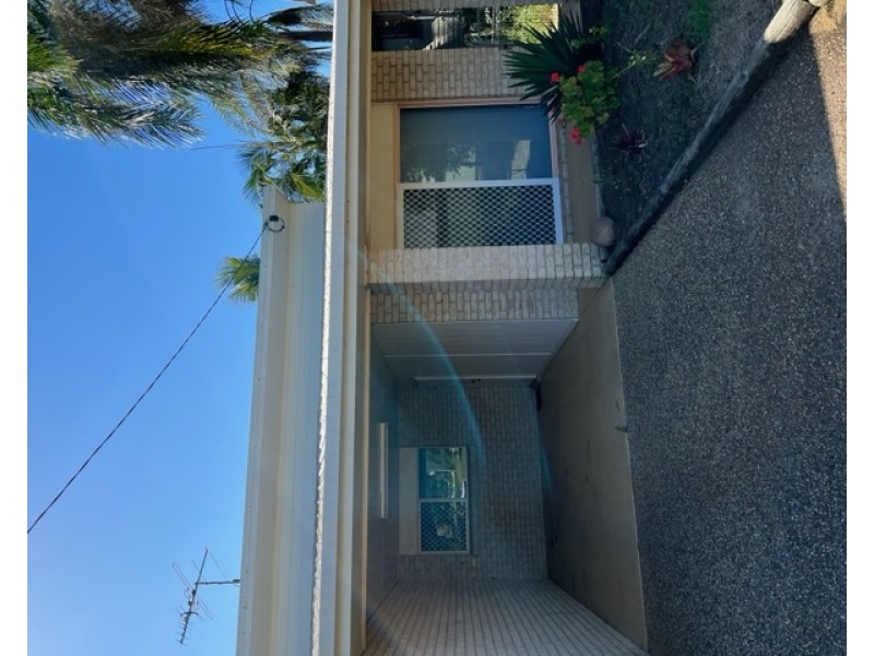 3 AILSA STREET, West Gladstone QLD 4680
