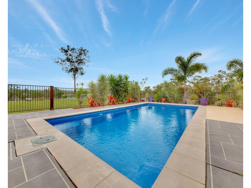 12 Wooderson Road, Wooderson QLD 4680