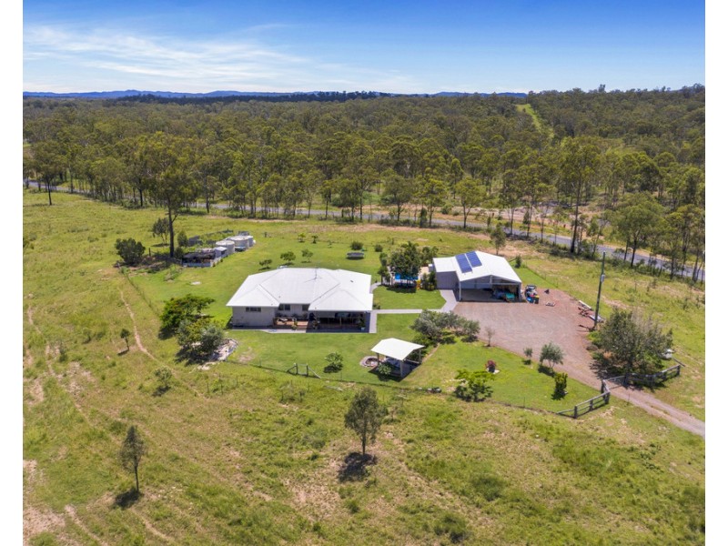 12 Wooderson Road, Wooderson QLD 4680