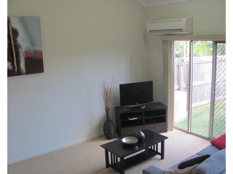 14/1 Michel Place, Telina QLD 4680