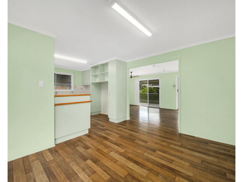 35 Venus Street, Telina QLD 4680