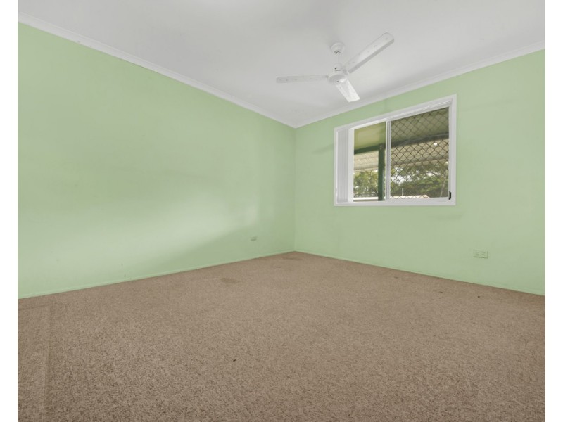 35 Venus Street, Telina QLD 4680