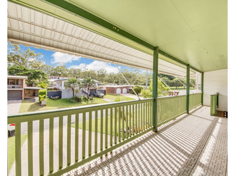 35 Venus Street, Telina QLD 4680