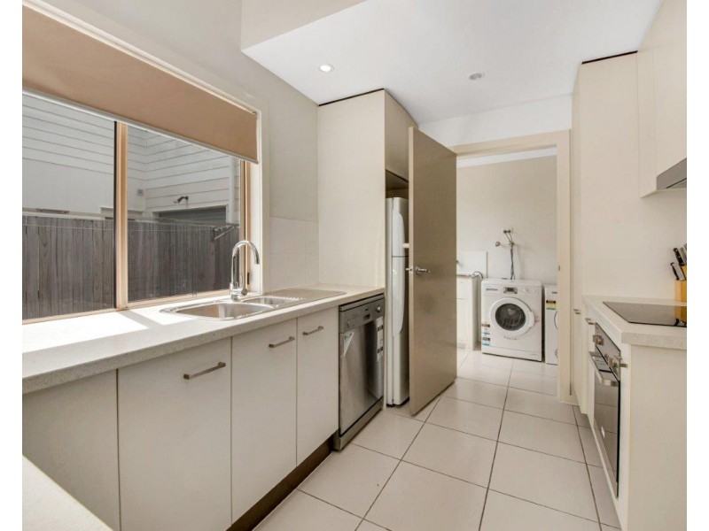 13/1 Michel Place, Telina QLD 4680