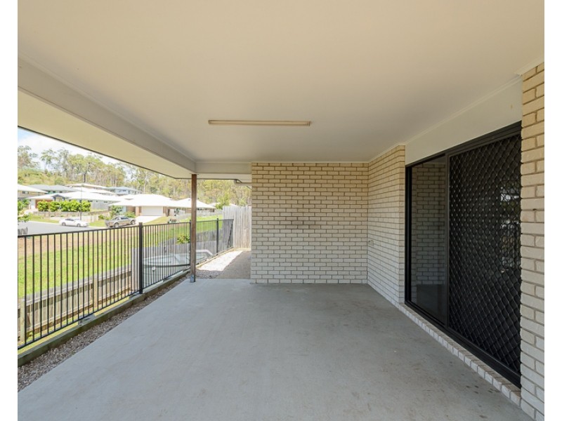 14 Oakdale Drive, Kirkwood QLD 4680