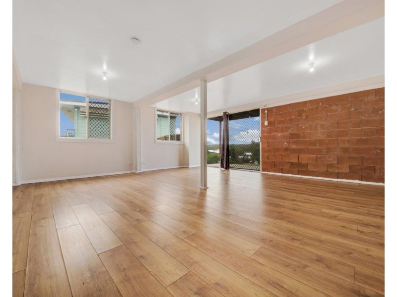 13 Chapman Drive, Clinton QLD 4680