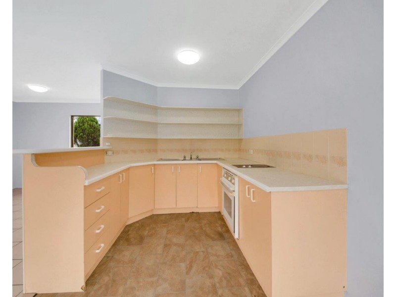2 Woollybutt Street, New Auckland QLD 4680