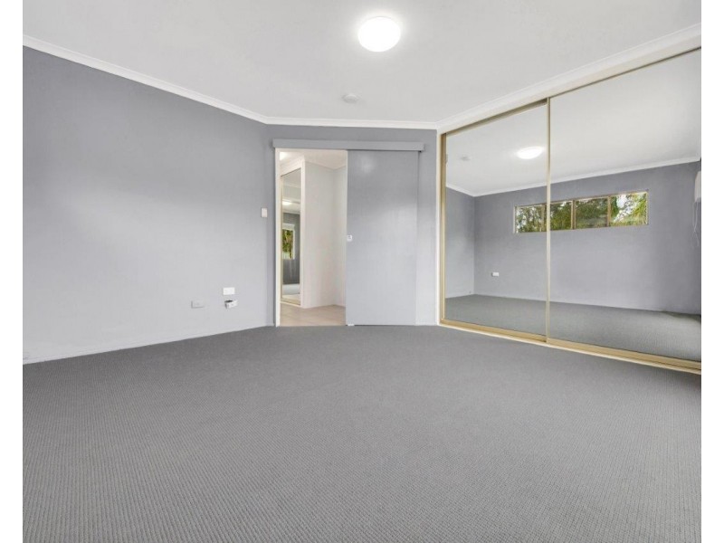 2 Woollybutt Street, New Auckland QLD 4680