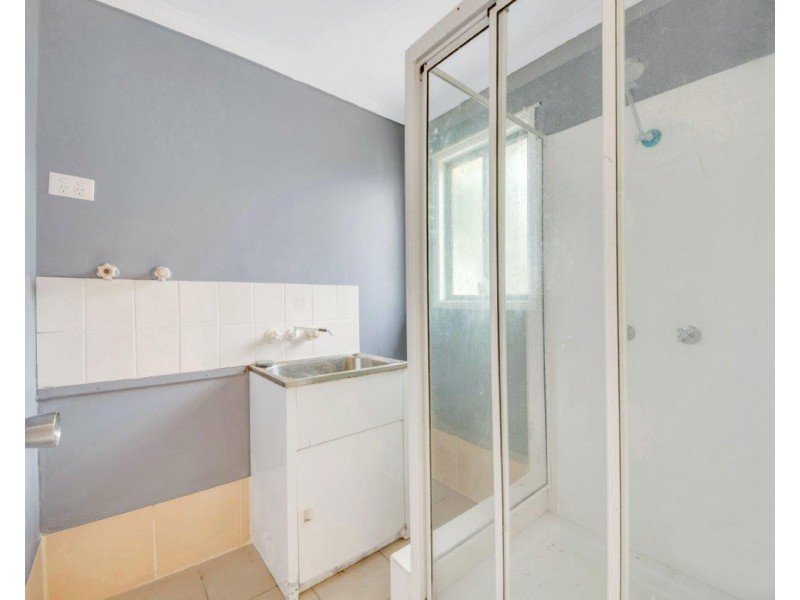 2 Woollybutt Street, New Auckland QLD 4680