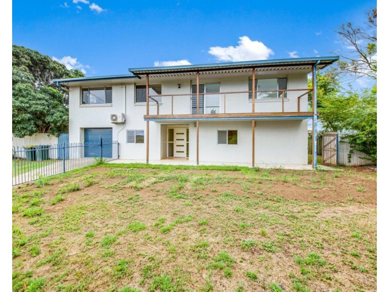 33 Dixon Drive, Telina QLD 4680