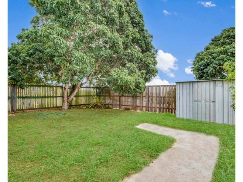 33 Dixon Drive, Telina QLD 4680