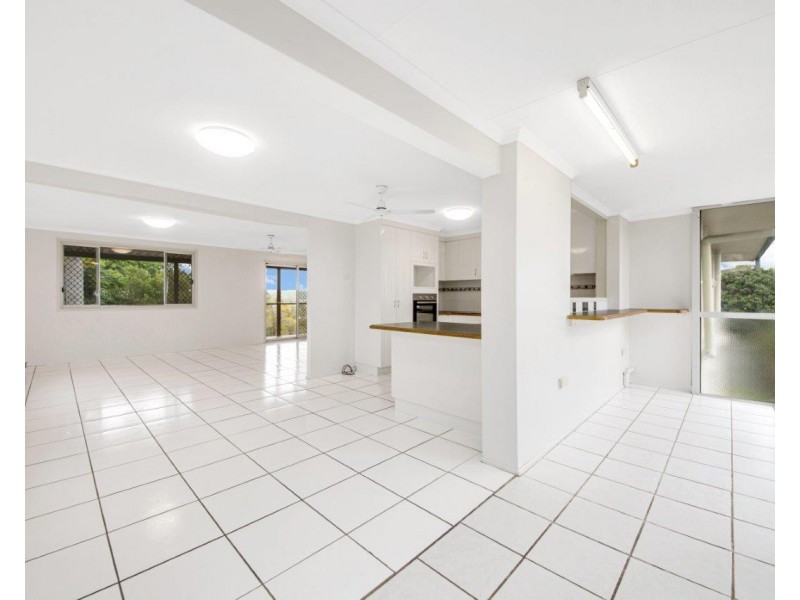 33 Dixon Drive, Telina QLD 4680