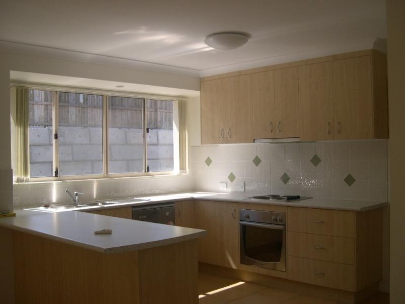 6 Moondarra Court, Clinton QLD 4680