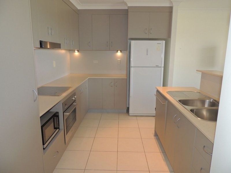 33/22 Barney Street, Barney Point QLD 4680