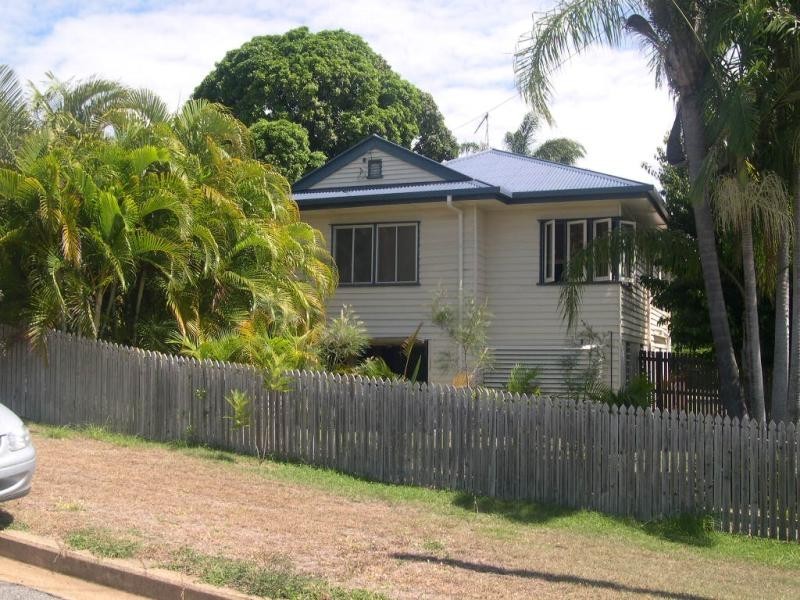 5 George Street, West Gladstone QLD 4680