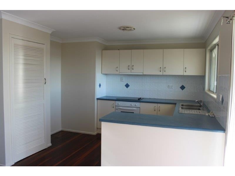 6 Goshawk Street, New Auckland QLD 4680