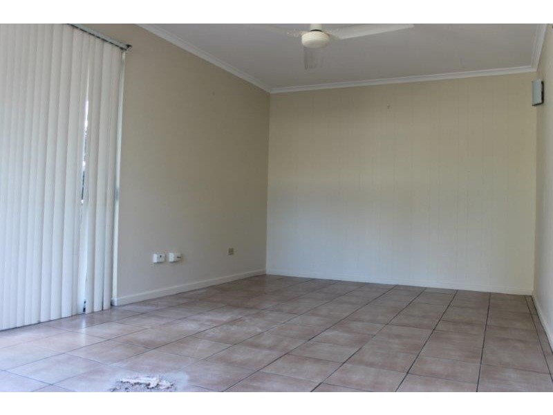 6 Goshawk Street, New Auckland QLD 4680