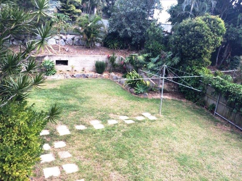 6 Goshawk Street, New Auckland QLD 4680