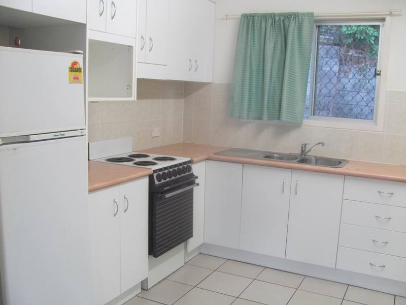4/177 Oaka Street, South Gladstone QLD 4680