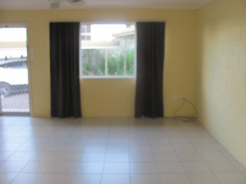 4/177 Oaka Street, South Gladstone QLD 4680