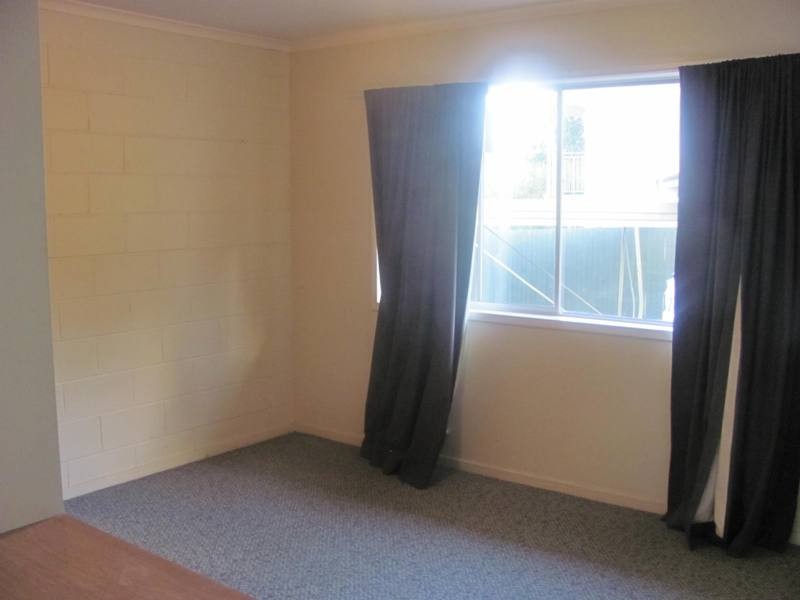 4/177 Oaka Street, South Gladstone QLD 4680