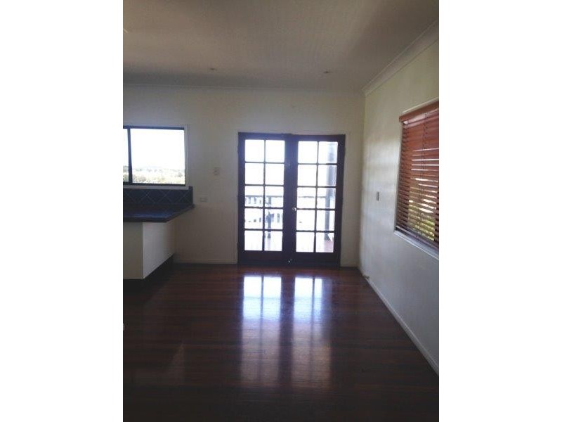 150 Oaka Lane, Gladstone QLD 4680
