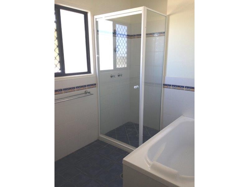 150 Oaka Lane, Gladstone QLD 4680