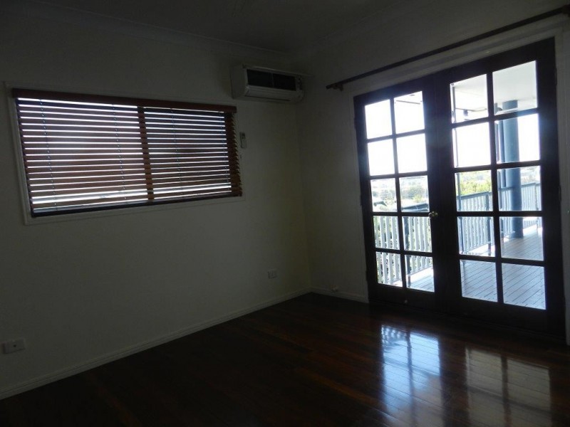 150 Oaka Lane, Gladstone QLD 4680
