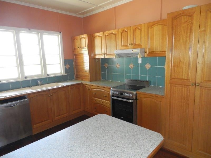 39 Eden Street, Gladstone QLD 4680