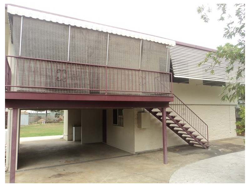 6 Penda Avenue, New Auckland QLD 4680