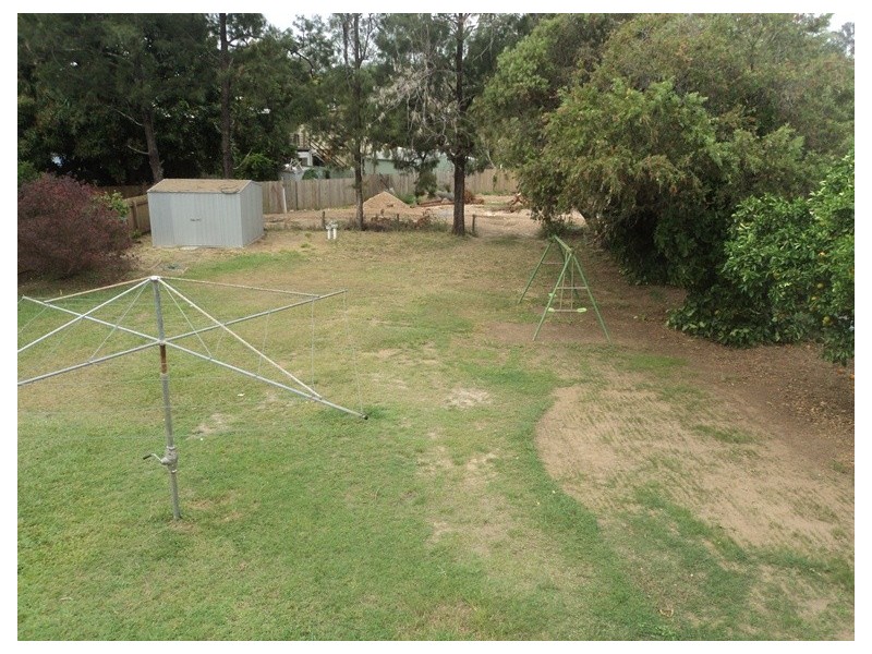 6 Penda Avenue, New Auckland QLD 4680