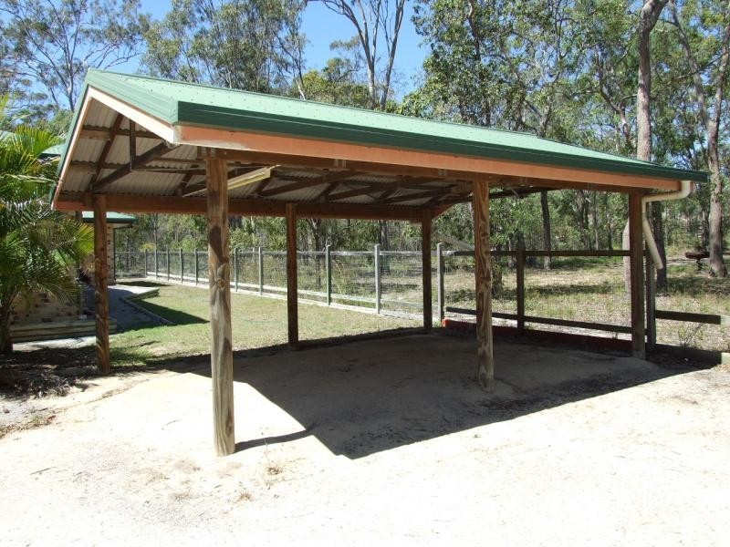 20 Mounter Street, Boyne Island QLD 4680