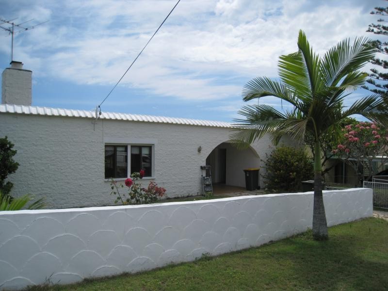 28 Booth Avenue, Tannum Sands QLD 4680