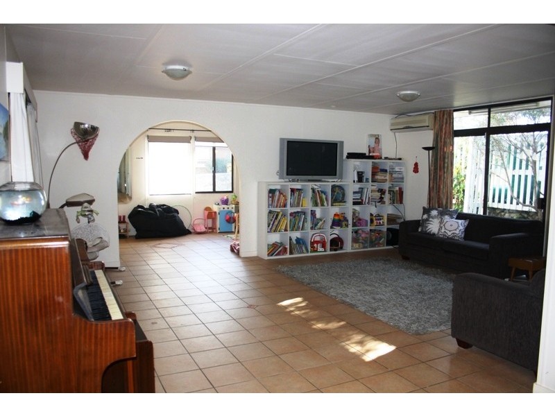 28 Booth Avenue, Tannum Sands QLD 4680