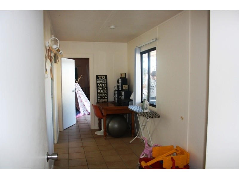 28 Booth Avenue, Tannum Sands QLD 4680